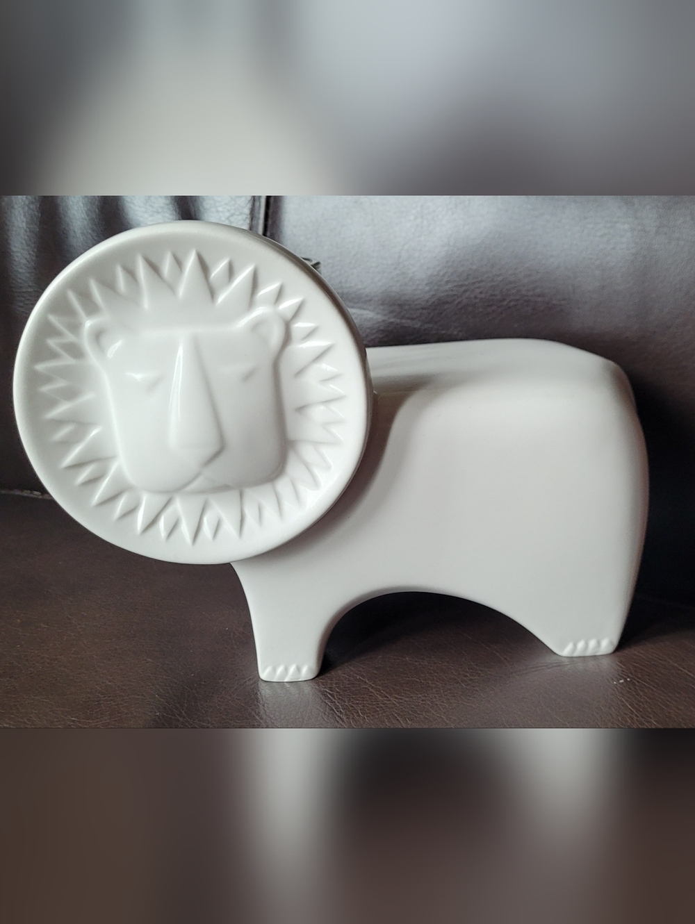 Porcelain Lion Votive Holder, Jonathan Adler for PartyLite